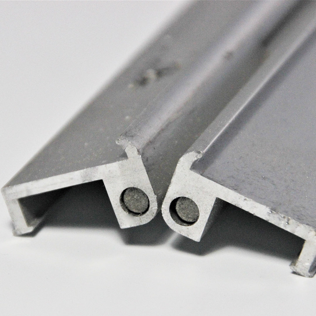 Tuerband Seitentüre 2000mm frontal