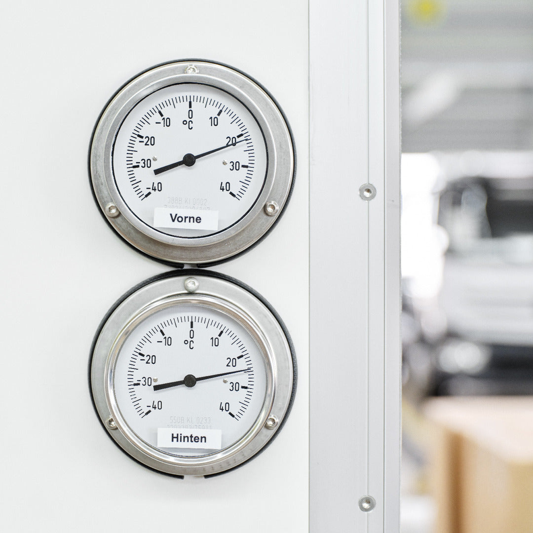 Thermometer Temperatur Frontalansicht Kiesling Ansicht