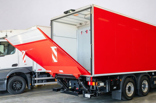 Kühlfahrzeug ohne Hecktüren – mit ATP/FRC