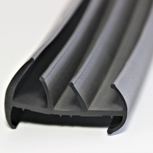 Querschnitt von einer 60mm Türdichtung für einen GFK Kühlaufbau